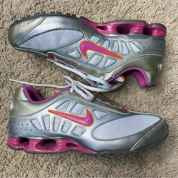 Nike Impax Sneakers, size 7 - Picture 8 of 14